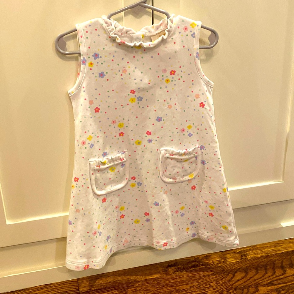Little girl sleeveless dress